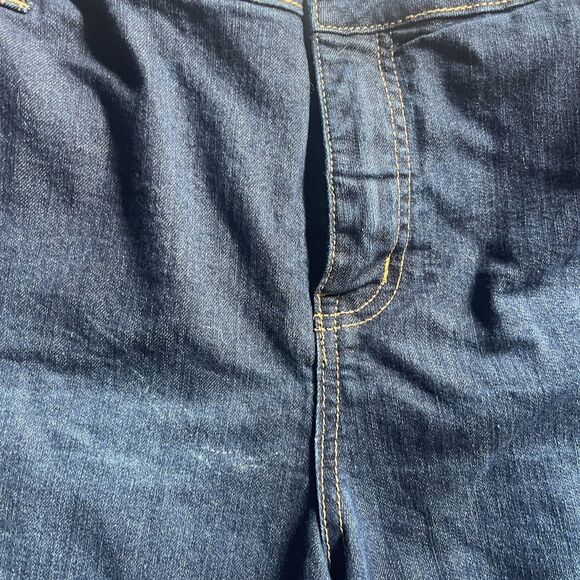 Torrid Denim Women’s Skinny Jeans – Plus Size 24 Short | Classic Dark Wash Blue - Picture 6 of 11